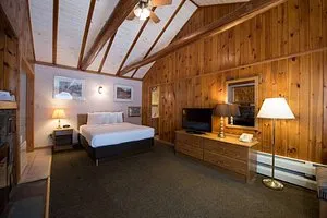 Americas Best Value Inn & Suites Lake George